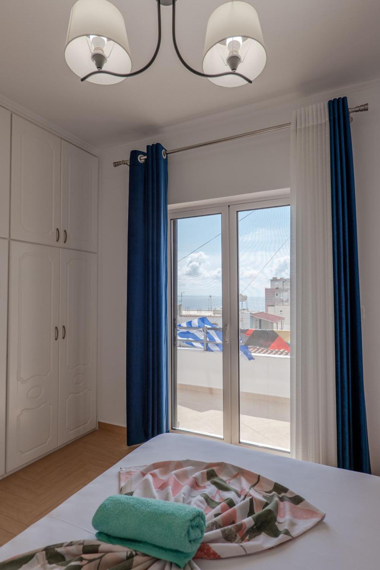 סרנדה Hoteleks Inn & Suites מראה חיצוני תמונה